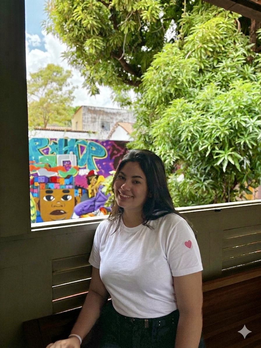 Ana - Social Media